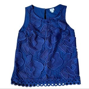 NWT Merona Tank Top Women’s Size Small, navy color, floral details, sleeveless